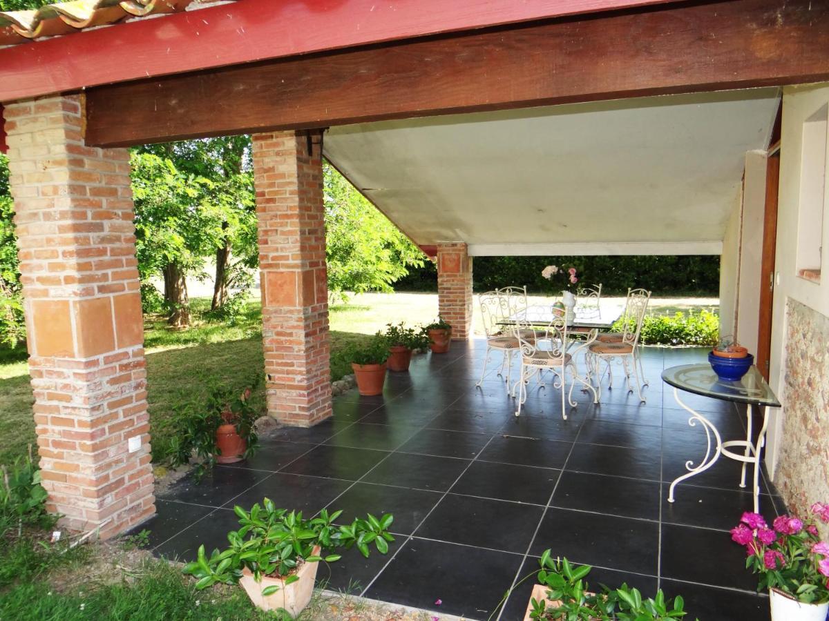 Location Gite 4 Personnes Mazeres - La Petite Maison Exterior photo